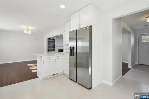 287 Country Club Drive Oradell NJ 07649