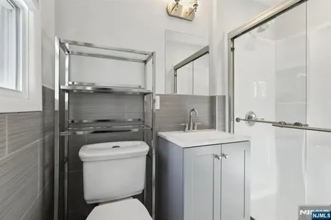 287 Country Club Drive Oradell NJ 07649