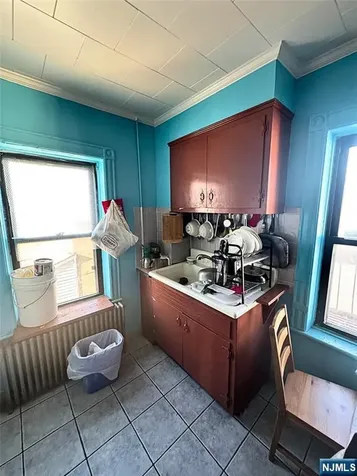 72 Lawrence Street Hackensack NJ 07601