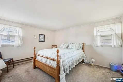 395 Van Luyn Terrace Saddle Brook NJ 07663