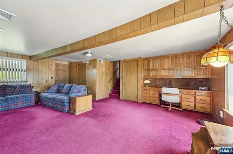 395 Van Luyn Terrace Saddle Brook NJ 07663
