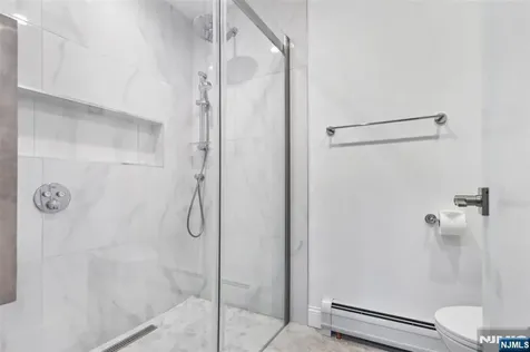 1 Diamond Court Glen Rock NJ 07452