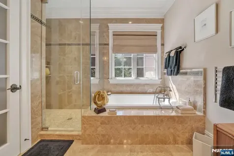 74 Roberts Road Englewood Cliffs NJ 07632
