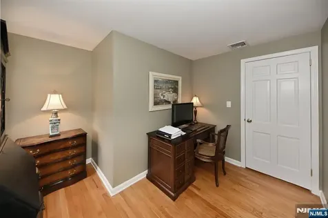 51 Ardmore Road Ho-ho-kus NJ 07423