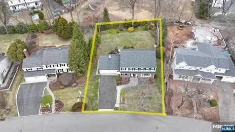 51 Ardmore Road Ho-ho-kus NJ 07423
