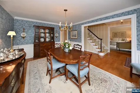 51 Ardmore Road Ho-ho-kus NJ 07423