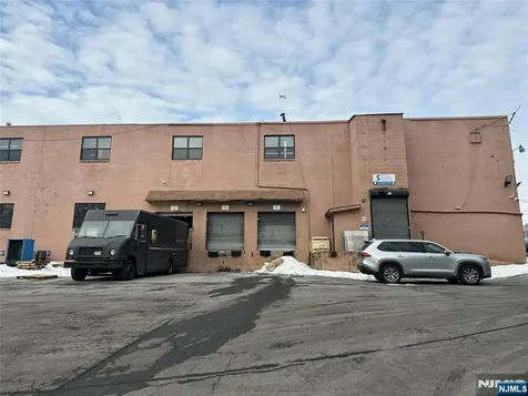 10 Dell Glen Avenue Lodi NJ 07644