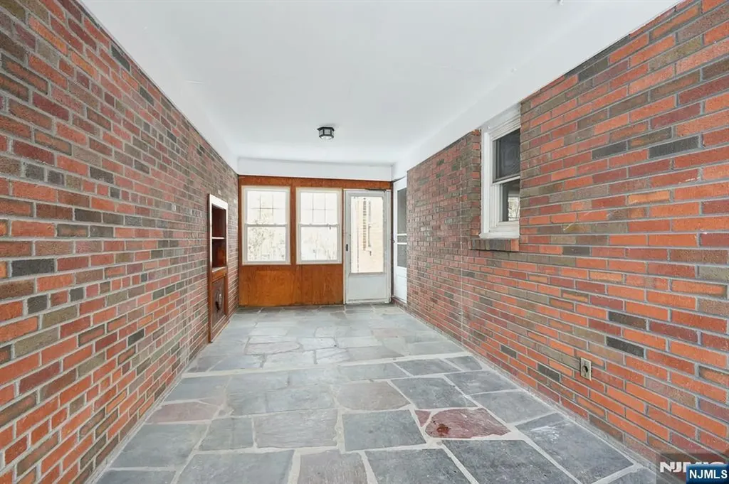 104 Liberty Avenue Belleville NJ 07109