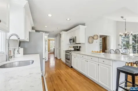 114 Sherwood Road Ridgewood NJ 07450
