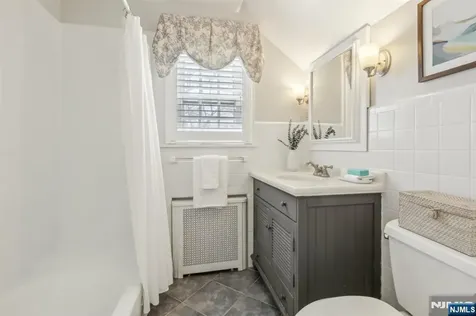 114 Sherwood Road Ridgewood NJ 07450