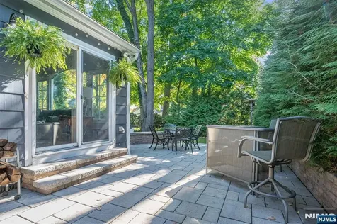 114 Sherwood Road Ridgewood NJ 07450