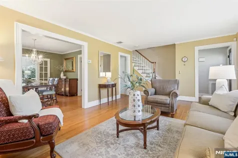 114 Sherwood Road Ridgewood NJ 07450