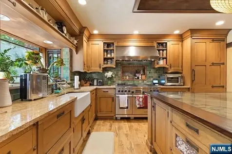12 Alcott Road Mahwah NJ 07430