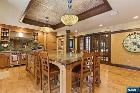 12 Alcott Road Mahwah NJ 07430