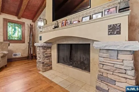 12 Alcott Road Mahwah NJ 07430