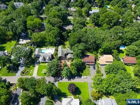 12 Alcott Road Mahwah NJ 07430