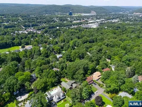 12 Alcott Road Mahwah NJ 07430