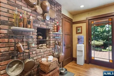 12 Alcott Road Mahwah NJ 07430