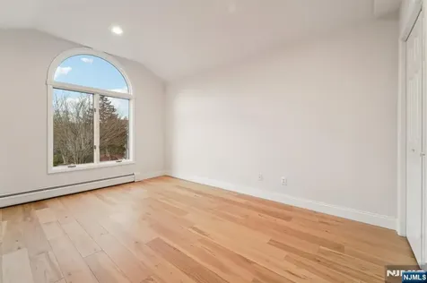 306 Cedar Court Norwood NJ 07648
