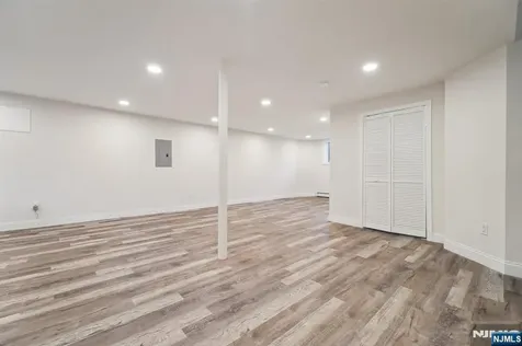 306 Cedar Court Norwood NJ 07648