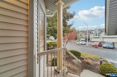 306 Cedar Court Norwood NJ 07648