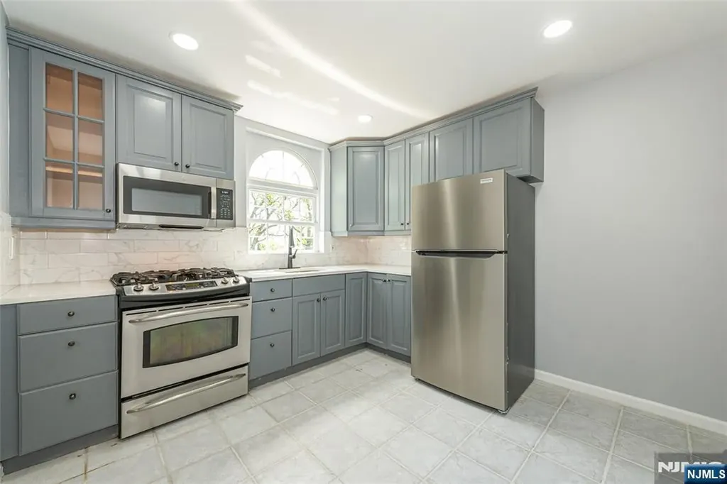 20 Isabella Avenue Bayonne NJ 07002