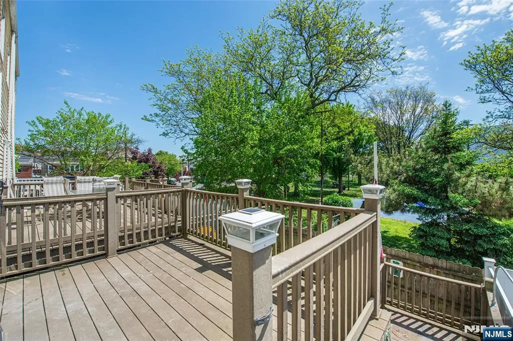 20 Isabella Avenue Bayonne NJ 07002