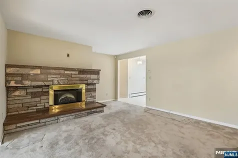 8 Sparrowbush Road Mahwah NJ 07430