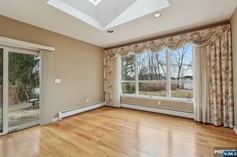 8 Sparrowbush Road Mahwah NJ 07430