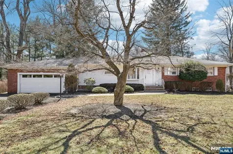 8 Sparrowbush Road Mahwah NJ 07430