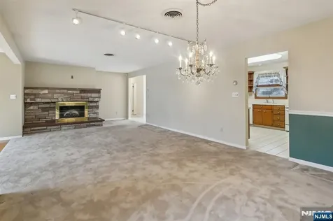 8 Sparrowbush Road Mahwah NJ 07430