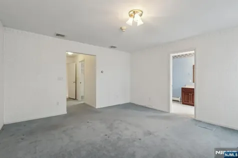 8 Sparrowbush Road Mahwah NJ 07430