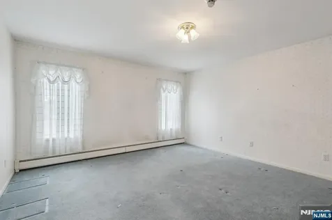 8 Sparrowbush Road Mahwah NJ 07430