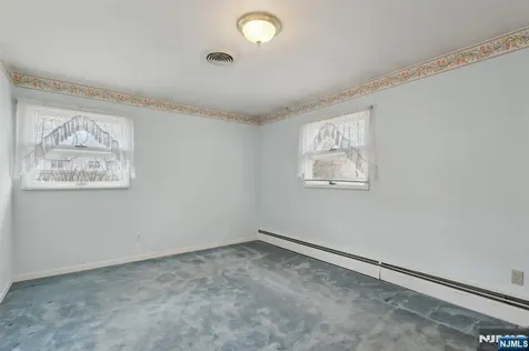 8 Sparrowbush Road Mahwah NJ 07430