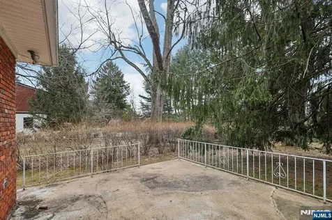 8 Sparrowbush Road Mahwah NJ 07430