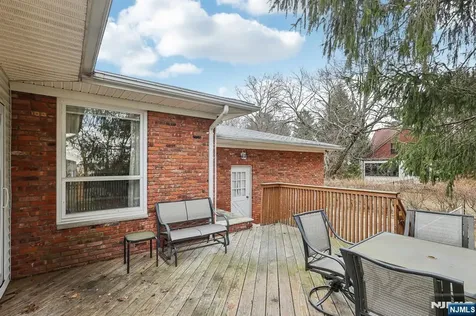 8 Sparrowbush Road Mahwah NJ 07430