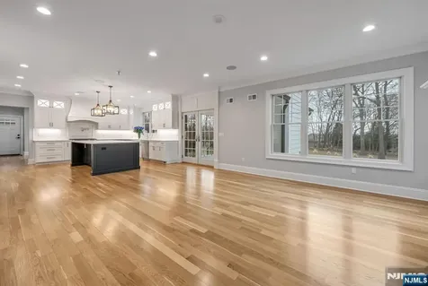 510 Lafayette Avenue Wyckoff NJ 07481