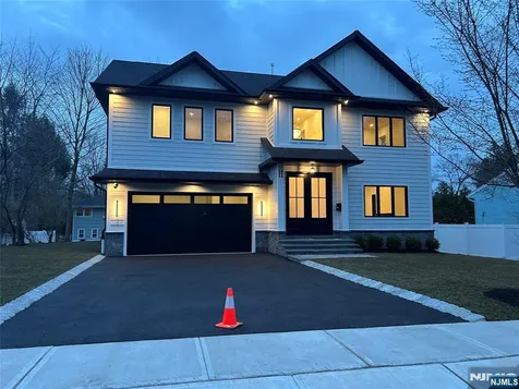 11 Columbus Avenue Closter NJ 07624