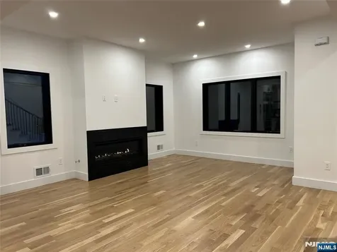 11 Columbus Avenue Closter NJ 07624