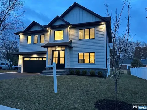 11 Columbus Avenue Closter NJ 07624