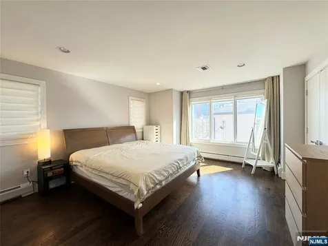 150 Cedar Street Fort Lee NJ 07024