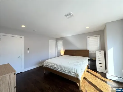 150 Cedar Street Fort Lee NJ 07024