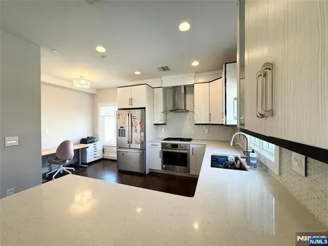 150 Cedar Street Fort Lee NJ 07024