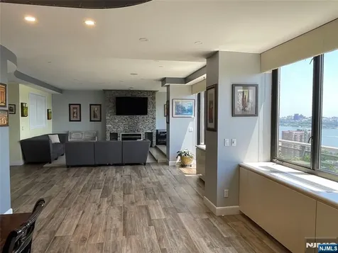 100 Carlyle Drive Cliffside Park NJ 07010