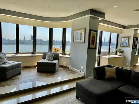 100 Carlyle Drive Cliffside Park NJ 07010