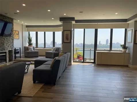 100 Carlyle Drive Cliffside Park NJ 07010