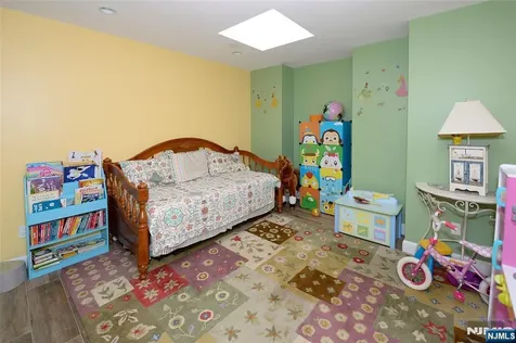 100 Carlyle Drive Cliffside Park NJ 07010