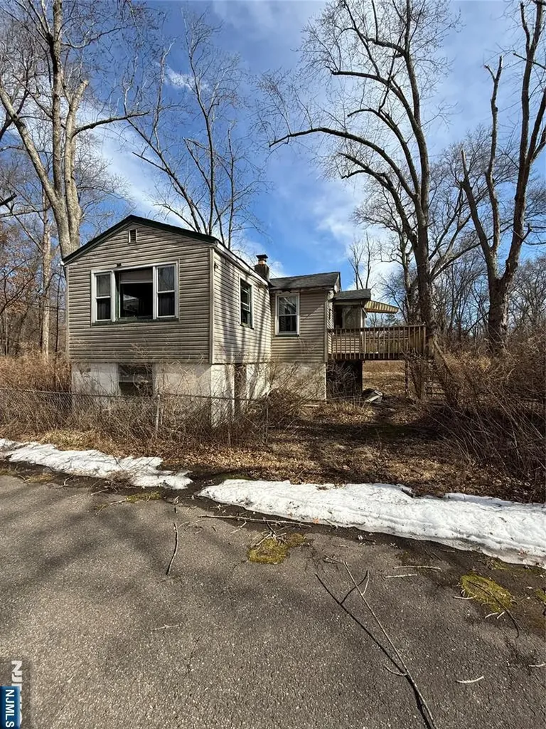 2 Brookside Road Wayne NJ 07470