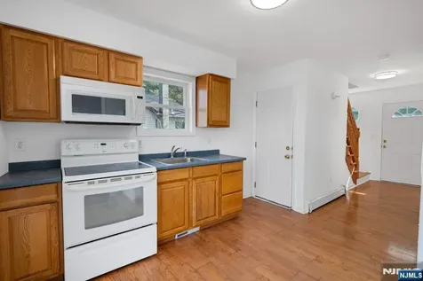 119 Lake Shore Drive West Milford NJ 07421