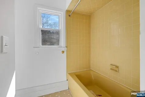 119 Lake Shore Drive West Milford NJ 07421